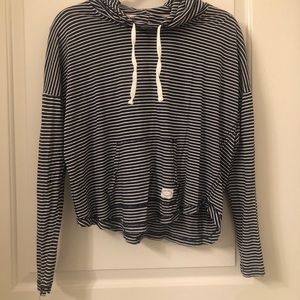 Stripped pullover